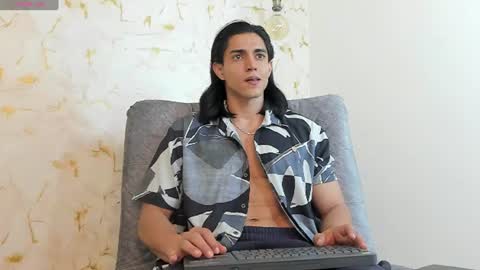 Snapshot of privilegewc chatting on July 23, 2026, 5:16 am privilegewc online show from July 23, 2026, 5:16 am