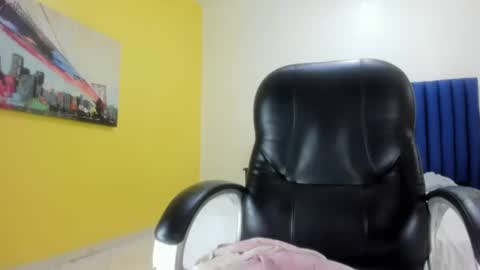 priyastar_ online show from July 23, 2026, 6:06 pm