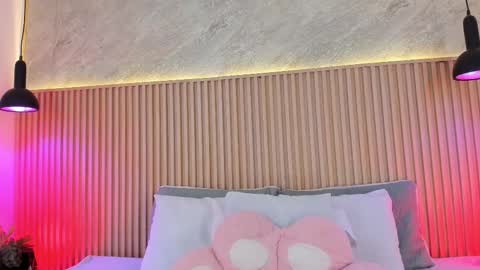 Profana Red online show from March 3, 2026, 2:23 pm