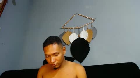 Snapshot of prometo23cm chatting on January 8, 2025, 5:37 pm Grande y Gruesa online show from January 8, 2025, 5:37 pm