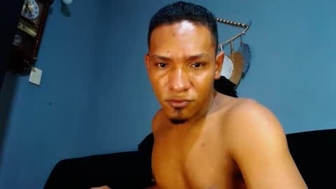 Snapshot of prometo23cm chatting on January 14, 2025, 11:16 pm Grande y Gruesa online show from January 14, 2025, 11:16 pm