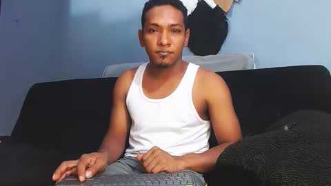 Snapshot of prometo23cm chatting on September 23, 2025, 7:44 am Grande y Gruesa online show from September 23, 2025, 7:44 am