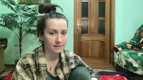 proud sweet 21 online show from May 16, 2026, 12:18 am