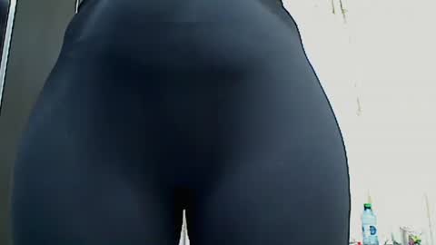 Snapshot of pryncess_sweety chatting on February 24, 2025, 3:53 pm Pryncess sweety online show from February 24, 2025, 3:53 pm