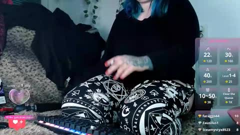 OlivePsy online show from November 28, 2025, 9:39 pm