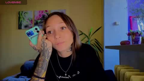 LUCY -----    online show from September 14, 2025, 9:52 am