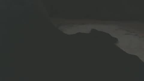 Snapshot of public_train chatting on April 15, 2026, 11:05 pm public_train online show from April 15, 2026, 11:05 pm