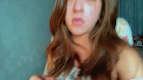 Snapshot of puff_witch chatting on January 14, 2025, 8:41 am Nayaa Nay 3 online show from January 14, 2025, 8:41 am