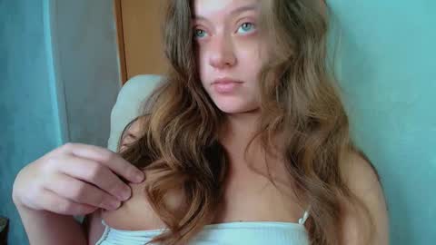 Snapshot of puff_witch chatting on January 23, 2025, 10:54 am Nayaa Nay 3 online show from January 23, 2025, 10:54 am