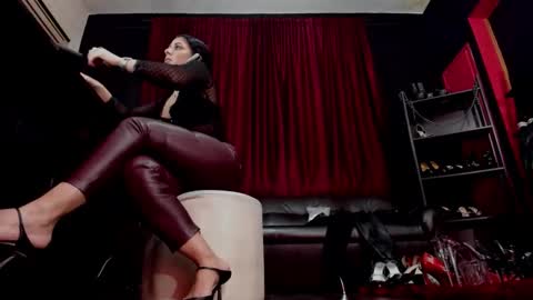 MissPuffyLove online show from March 15, 2026, 8:15 pm