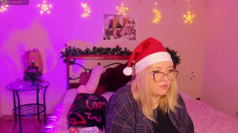 puffybun online show from December 24, 2024, 12:33 am