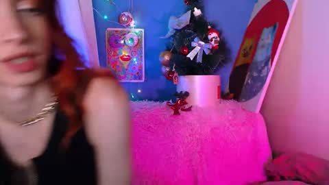Snapshot of pufpufog chatting on December 15, 2025, 4:11 pm EsteticHouse online show from December 15, 2025, 4:11 pm