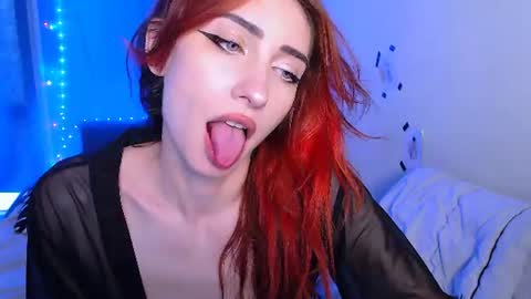 Snapshot of pufpufog chatting on June 24, 2026, 12:48 pm EsteticHouse online show from June 24, 2026, 12:48 pm