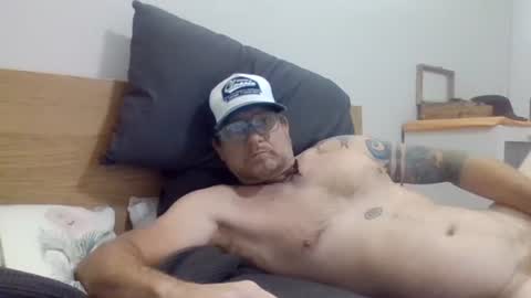Snapshot of pulllin4u chatting on June 23, 2026, 2:31 am pulllin4u online show from June 23, 2026, 2:31 am