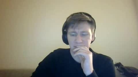 punkindrublic25 online show from December 18, 2025, 3:12 am