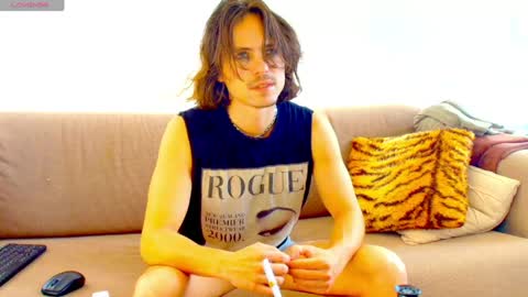 Snapshot of punktwink420 chatting on May 6, 2026, 11:32 pm Punktwink420 online show from May 6, 2026, 11:32 pm