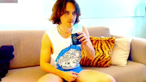 Snapshot of punktwink420 chatting on May 13, 2026, 11:33 pm Punktwink420 online show from May 13, 2026, 11:33 pm