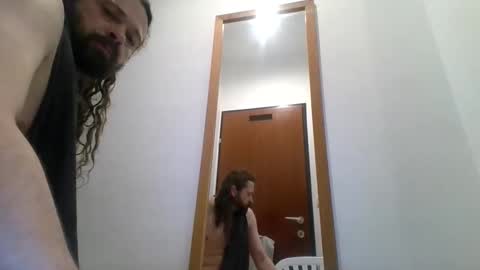 punkz999950 online show from December 18, 2025, 9:21 pm