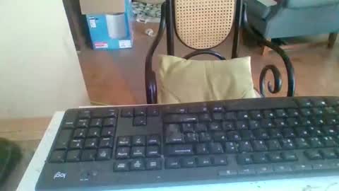 pup_y online show from September 9, 2025, 8:25 am