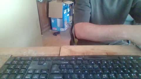 pup_y online show from October 7, 2025, 11:40 am