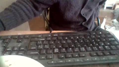 pup_y online show from November 15, 2025, 10:23 am