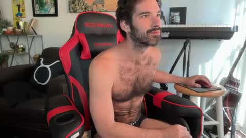 Snapshot of pupscritch chatting on May 20, 2026, 4:13 pm Pup Scritch online show from May 20, 2026, 4:13 pm