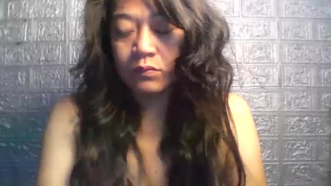 Snapshot of pure_sweetasian chatting on May 9, 2026, 7:41 pm pure_sweetasian online show from May 9, 2026, 7:41 pm