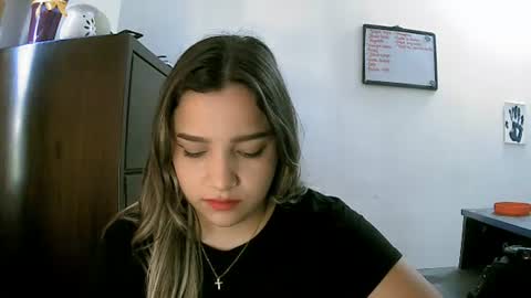 Lizzy online show from June 11, 2026, 10:19 pm