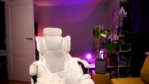 Sasha  wait you here 6 of November. will celebrate my B- day online show from July 3, 2026, 1:28 pm