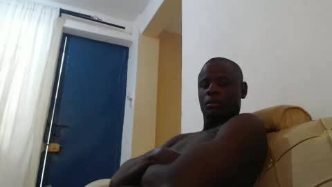 purple_hearts online show from May 4, 2026, 8:32 am