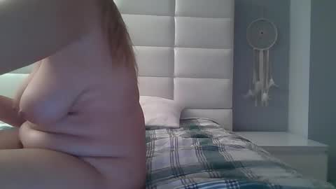 Snapshot of purplelotusgirl chatting on November 4, 2025, 4:50 pm purplelotusgirl online show from November 4, 2025, 4:50 pm