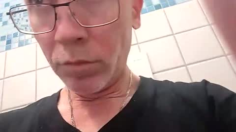 Snapshot of pussy_licker69__ chatting on May 5, 2026, 11:51 am Pussy Licker - Womens Orgasm Paradise online show from May 5, 2026, 11:51 am