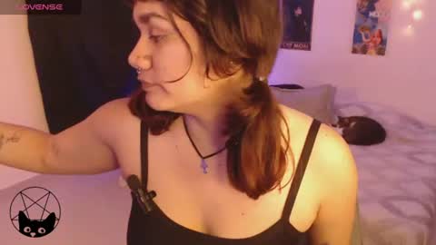 Mari online show from June 27, 2026, 2:05 am