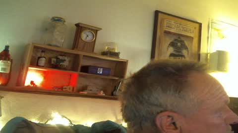 Snapshot of pussyeat2please chatting on February 8, 2025, 1:33 pm Rick online show from February 8, 2025, 1:33 pm