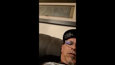 Snapshot of pussyeater420696953 chatting on June 5, 2026, 2:29 am pussyeater420696953 online show from June 5, 2026, 2:29 am