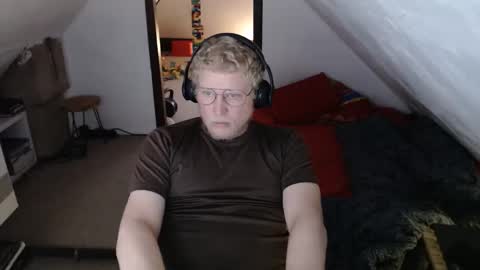 Snapshot of pussylovercb chatting on May 20, 2026, 8:53 am pussylovercb online show from May 20, 2026, 8:53 am