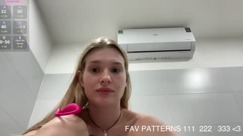 Lina online show from July 14, 2026, 2:05 am