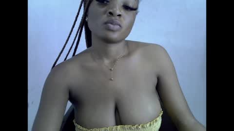 pussyxwetx online show from April 14, 2026, 11:22 pm