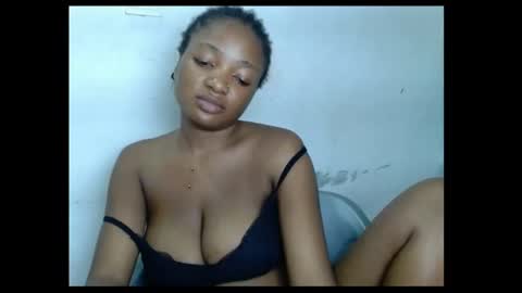 Snapshot of pussyxwetx chatting on May 16, 2026, 1:13 am pussyxwetx online show from May 16, 2026, 1:13 am
