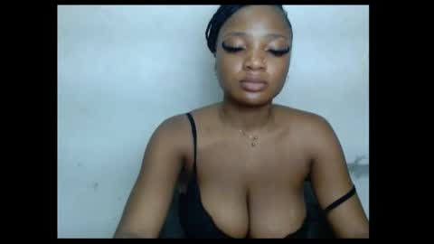 Snapshot of pussyxwetx chatting on May 24, 2026, 8:52 am pussyxwetx online show from May 24, 2026, 8:52 am