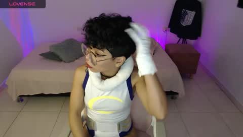 Izumi online show from April 25, 2026, 9:45 am