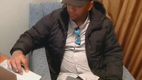 Snapshot of pwnst3rz chatting on December 21, 2024, 11:56 pm pwnst3rz online show from December 21, 2024, 11:56 pm