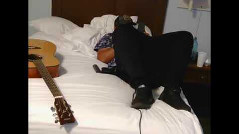 Snapshot of pwnst3rz chatting on December 29, 2024, 10:47 pm pwnst3rz online show from December 29, 2024, 10:47 pm