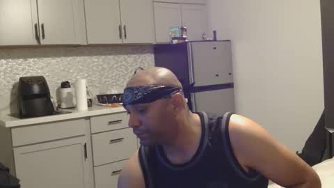 Snapshot of pwnst3rz chatting on January 12, 2026, 12:21 pm pwnst3rz online show from January 12, 2026, 12:21 pm