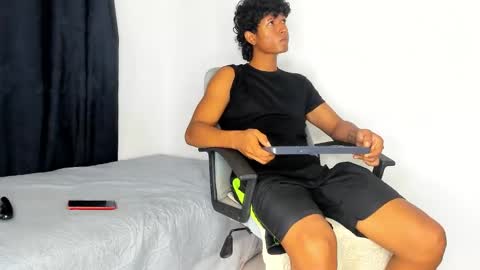 pyke_cum online show from January 8, 2025, 4:55 am