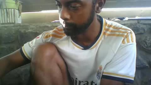 Python online show from December 17, 2025, 2:39 am