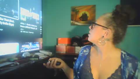 QTwittaBooT online show from July 25, 2026, 1:47 am