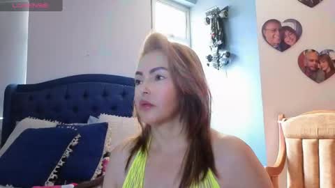 Queen And King online show from January 1, 2025, 2:52 pm