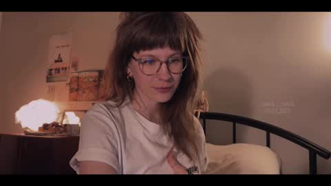 Snapshot of quack__quack chatting on March 3, 2025, 3:53 pm online show from March 3, 2025, 3:53 pm