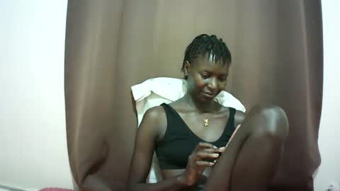 Snapshot of queen_0012 chatting on April 26, 2026, 8:17 pm asher online show from April 26, 2026, 8:17 pm